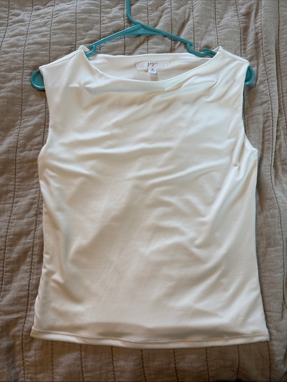 Sleeveless White Shell Top